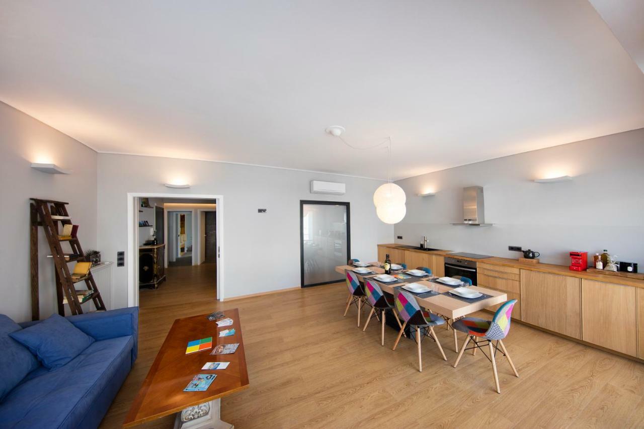 Apartmán Super Modern Minimal Flat Nr Metro & Arch. Museum Atény Exteriér fotografie